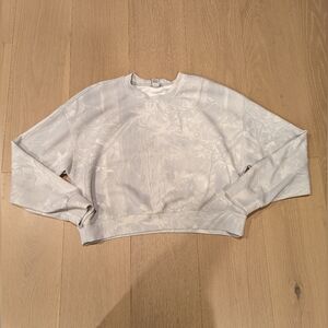 Subtle Camouflage Print Cropped Crewneck
